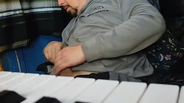 faded206 online show from September 29, 12:57 pm