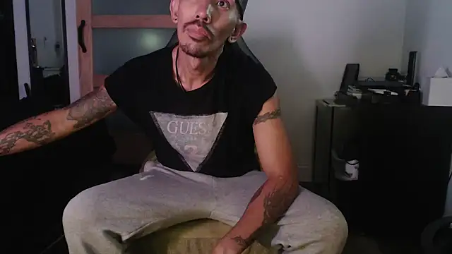 inc25cbxh online show from October 4, 10:42 am