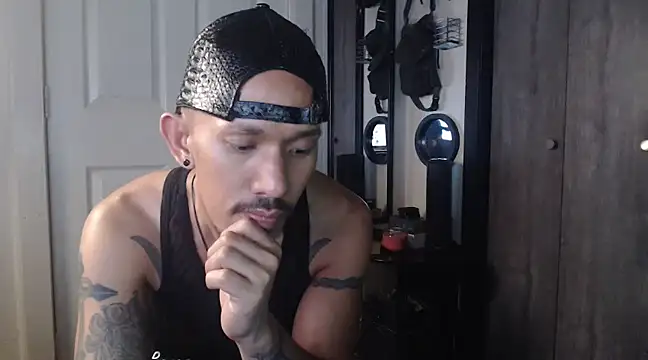 inc25cbxh online show from December 20, 7:01 am