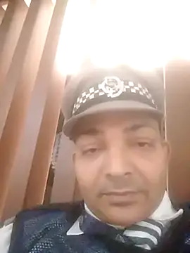 hot-man12xh online show from December 16, 3:52 pm