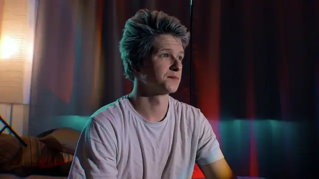 Breston Sweet online show from September 25, 4:33 am