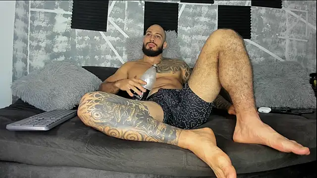 leonidas 18k online show from May 27, 3:25 am