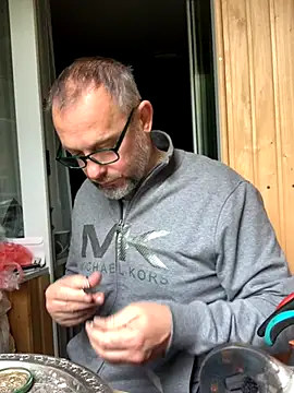 GHsveter online show from September 29, 9:08 am