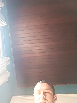 skypemarktt13 online show from December 18, 11:24 am