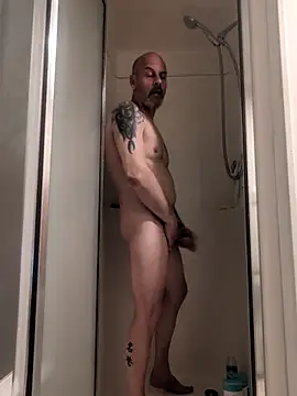 Ryeguy6969 online show from May 2, 12:35 am