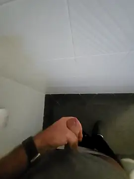 Dolceporco19 online show from April 7, 4:40 pm