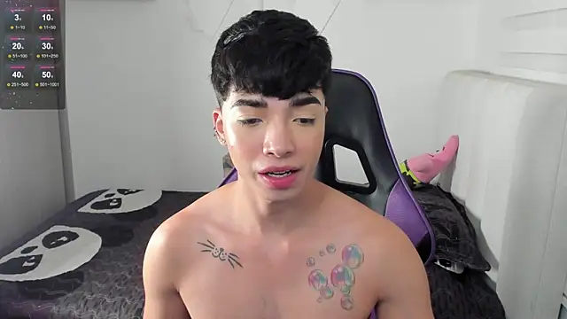 santy7v7 online show from December 3, 1:43 pm