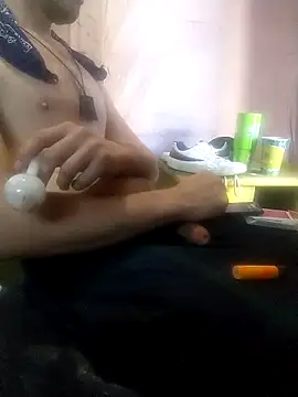 Wero4200 online show from October 23, 5:49 pm