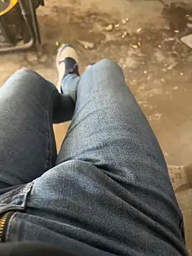 MAHKE12 online show from November 21, 9:19 am