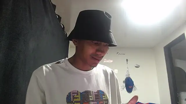 stifen  online show from January 14, 4:04 am