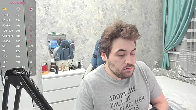 Morlaios online show from February 12, 3:40 am