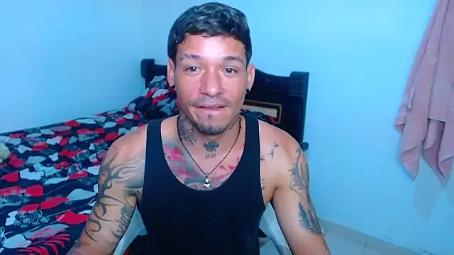 sebas bigcock69 online show from December 15, 5:54 pm