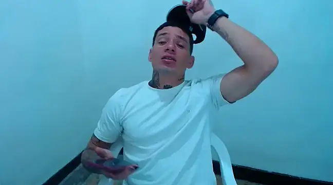 sebas bigcock69 online show from December 11, 4:19 am