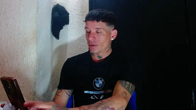 sebas bigcock69 online show from March 13, 1:32 am