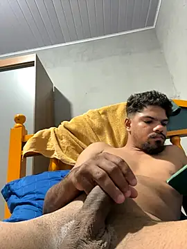 NovinhoMoreno09 online show from September 12, 2:33 am