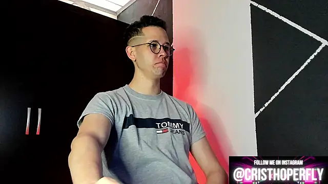 Snapshot of Cris_myster chatting on February 2, 12:57 pm Cris myster online show from February 2, 12:57 pm
