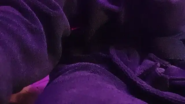 sexmadshyguy online show from December 2, 4:15 am