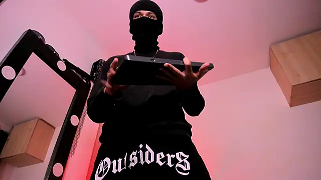 Samuel Suarez online show from September 16, 12:12 am