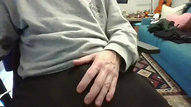 alessex24 online show from January 18, 9:45 am