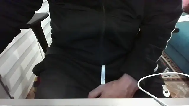 alessex24 online show from October 6, 11:42 pm