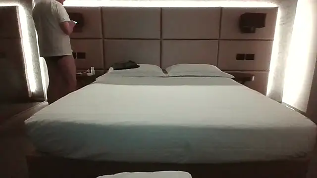 alessex24 online show from January 19, 5:39 pm