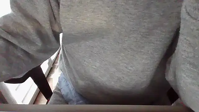 alessex24 online show from February 8, 9:46 am