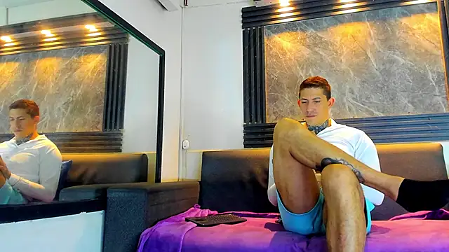 yeckodream online show from January 13, 4:50 am