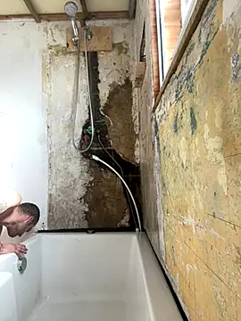 ThatGuyNextDoor1992 online show from September 22, 11:10 am