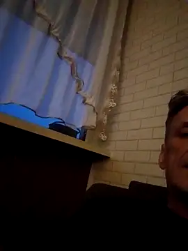 Tomyjumpxxxxx online show from February 14, 9:54 pm