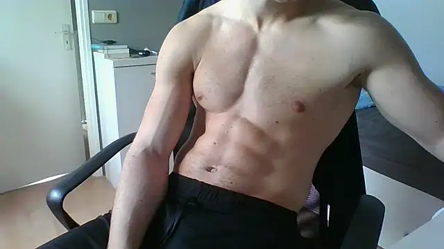 RamonJoosse2002 online show from March 10, 2:01 pm