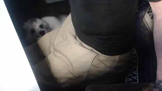 QueenDenizeAndTheCaptain online show from April 5, 11:34 pm