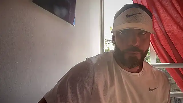 romeolovedark online show from October 14, 1:51 pm