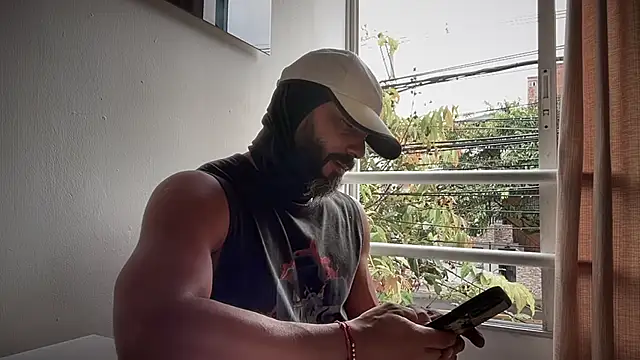 romeolovedark online show from January 11, 6:22 pm