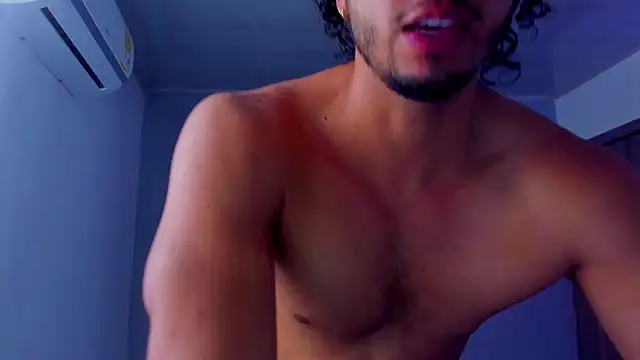 Kris Khalifa69 online show from February 7, 5:29 pm