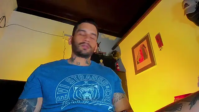 CamiloGray  online show from March 21, 1:01 pm