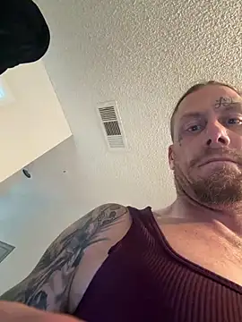 Bigreddawg7 online show from December 14, 6:04 pm