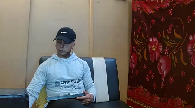 Black hot266 online show from December 9, 1:46 pm