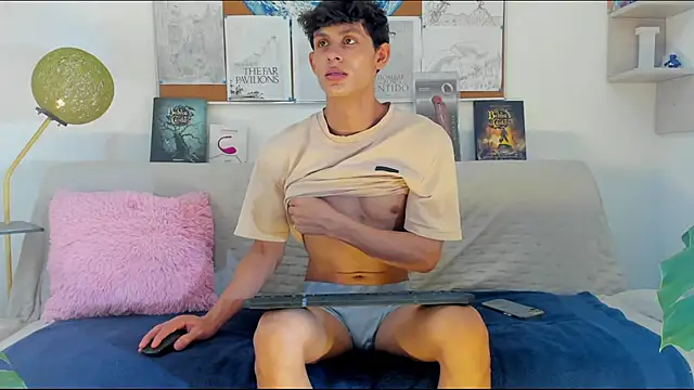 logan thomas online show from July 2, 7:42 pm