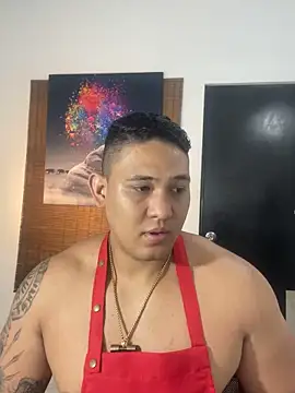 Snapshot of Colton_Massif chatting on March 12, 2:41 am Colton Massif online show from March 12, 2:41 am