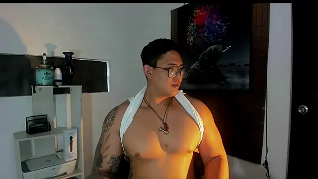 Snapshot of Colton_Massif chatting on January 25, 10:18 pm Colton Massif online show from January 25, 10:18 pm