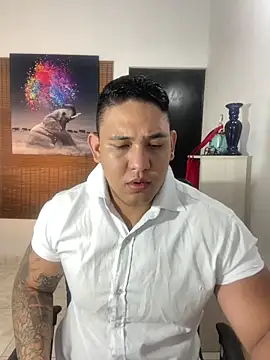 Snapshot of Colton_Massif chatting on March 16, 12:45 am Colton Massif online show from March 16, 12:45 am