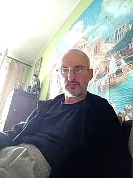 vena4 online show from April 19, 8:03 am