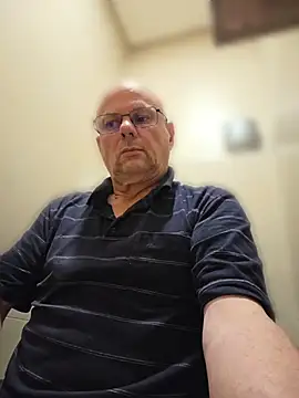 DaddyCumBumZA online show from April 10, 11:28 am