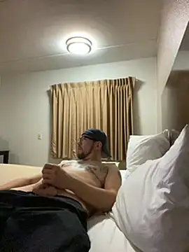 Tomas Zaddy online show from December 15, 5:23 am