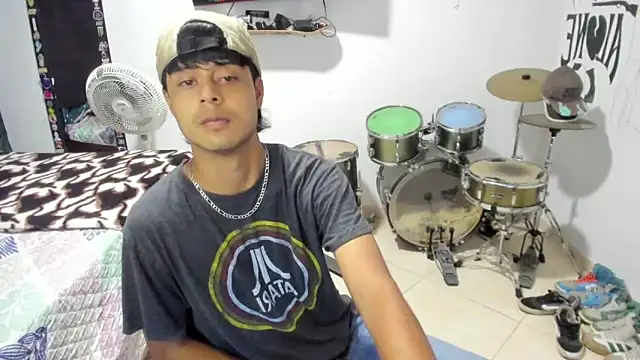 Zack falcon online show from October 28, 3:42 am