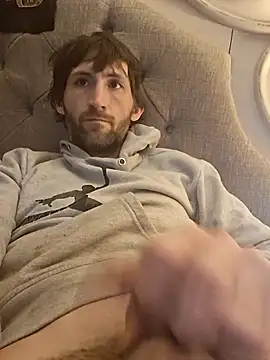 lewis7869 online show from December 19, 3:42 pm