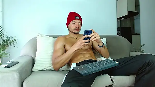 Robyn Miller online show from September 30, 2:31 pm