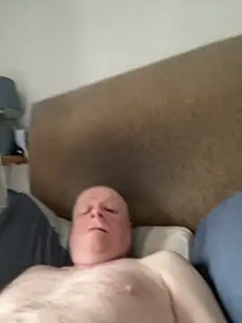 locallad88 online show from February 20, 8:38 am