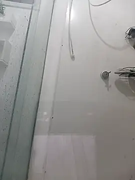 Insidexxx29 online show from February 15, 10:11 pm