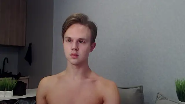 MartinMendez online show from October 17, 9:24 am